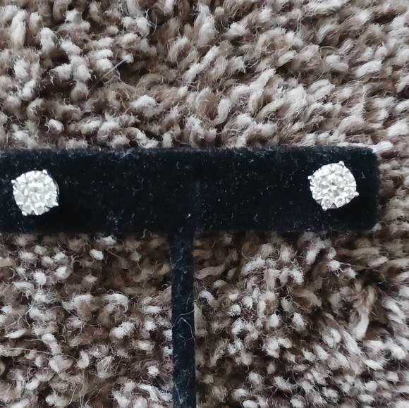 Diamond Stud Earrings in 14K White Gold - Picture 2 of 5